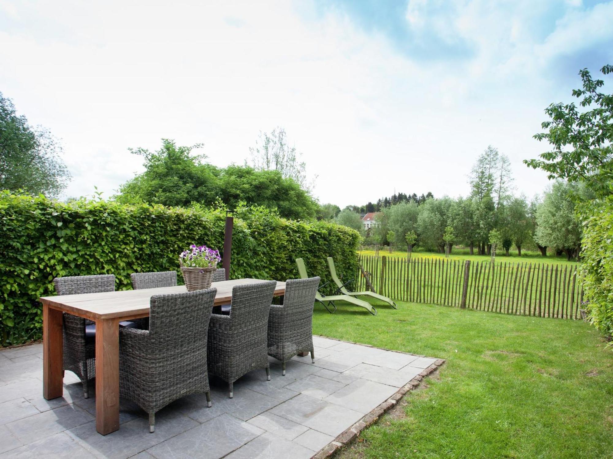 Stunning Holiday Home Near Forest In Slenaken Exterior photo